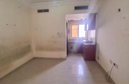 Apartment - Studio - 1 Bathroom for rent in Fire Station Road - Muwaileh - Sharjah