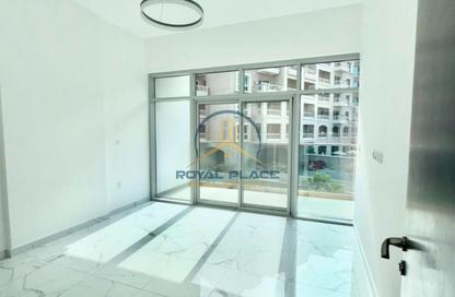Apartment - 1 - 2 for rent in Dumax Building - Arjan - Dubai