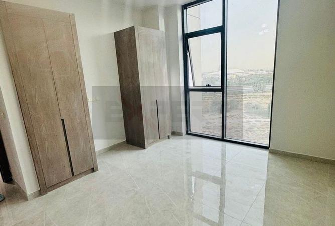 84898257 - صورة العقار 3