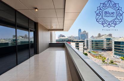 Apartment - 3 Bedrooms - 5 Bathrooms for rent in Lamcy Residence - Oud Metha - Bur Dubai - Dubai Apartment - 3 Bedrooms - 5 Bathrooms for rent in Lamcy Residence - Oud Metha - Bur Dubai - Dubai