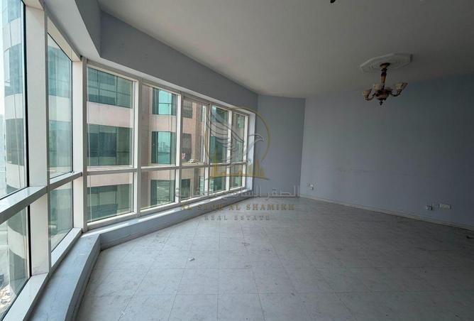 135648573 - Property Image 2