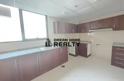 شقة - غرفة نوم - 2 حمامات للايجار في برج الرشيد 6 - شارع التعاون - التعاون - الشارقة