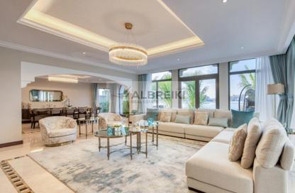 Villa - 5 Bedrooms - 5 Bathrooms for rent in Palm Jumeirah Frond O - Palm Jumeirah - Dubai
