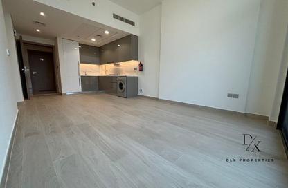 Apartment - 2 Bedrooms - 2 Bathrooms for rent in Azizi Riviera 21 - Azizi Riviera - Meydan One - Meydan - Dubai