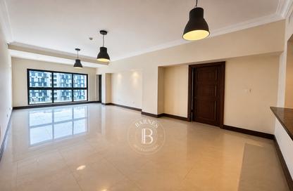 Apartment - 2 - 3 for rent in Golden Mile 5 - Golden Mile - Palm Jumeirah - Dubai