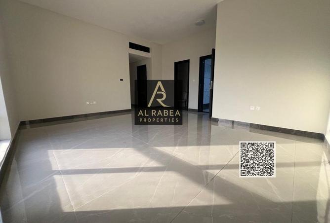 72727202 - Property Image 3