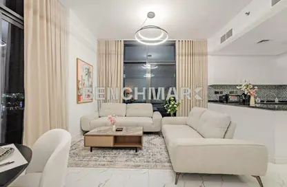 Apartment - 3 Bedrooms - 3 Bathrooms for sale in The Gate - Masdar City - Abu Dhabi