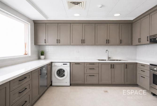 70289556 - صورة العقار 3