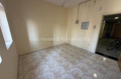 Apartment - Studio - 1 for rent in Talal Building - Al Mujarrah - Sharjah Apartment - Studio - 1 for rent in Talal Building - Al Mujarrah - Sharjah