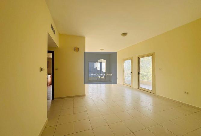 63650208 - Property Image 2