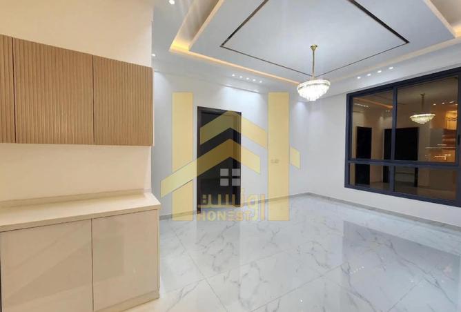 56972637 - Property Image 3