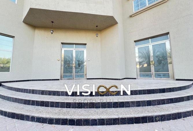 120667221 - Property Image 2