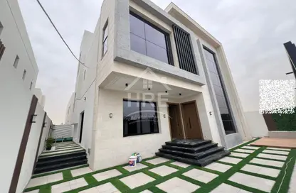 فيلا - 5 غرف نوم - 7 حمامات للبيع في الزاهية جاردنز - الزاهية - عجمان