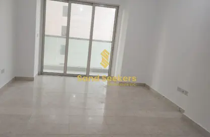 شقة - غرفة نوم - 2 حمامات للايجار في 2 مرينا هايتس - مارينا سكوير - جزيرة الريم - أبوظبي شقة - غرفة نوم - 2 حمامات للايجار في 2 مرينا هايتس - مارينا سكوير - جزيرة الريم - أبوظبي