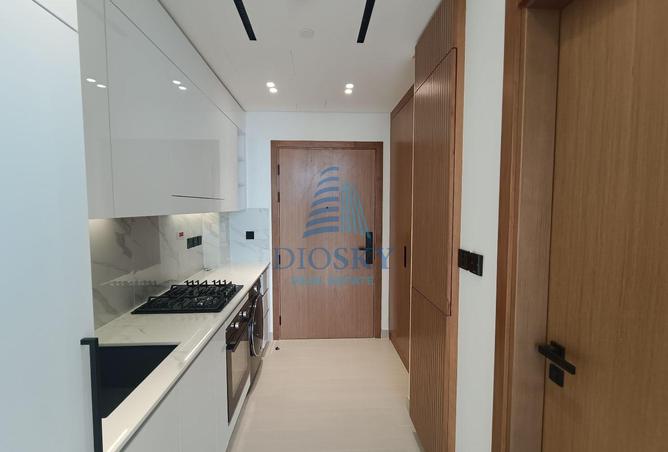 54402644 - Property Image 3