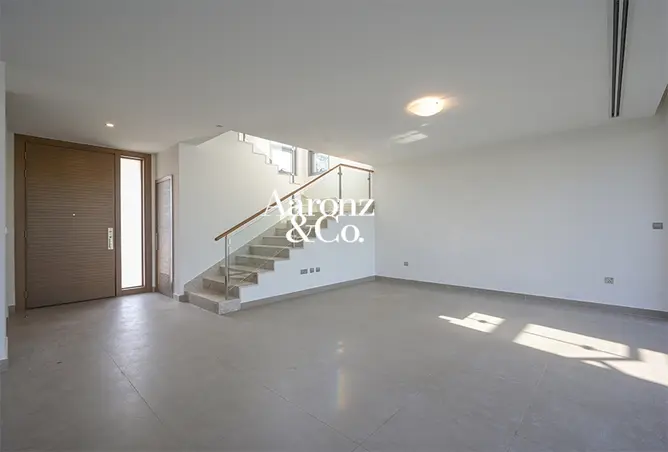 145977560 - Property Image 2