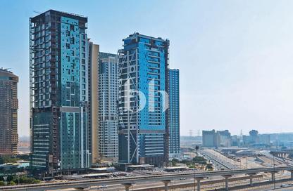 Apartment - 1 Bedroom - 1 Bathroom for sale in Wind Tower 1 - JLT Cluster B - Jumeirah Lake Towers - Dubai