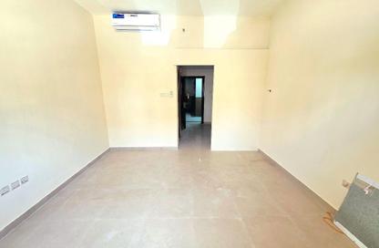 Apartment - Studio - 1 Bathroom for rent in Fire Station Road - Muwaileh - Sharjah