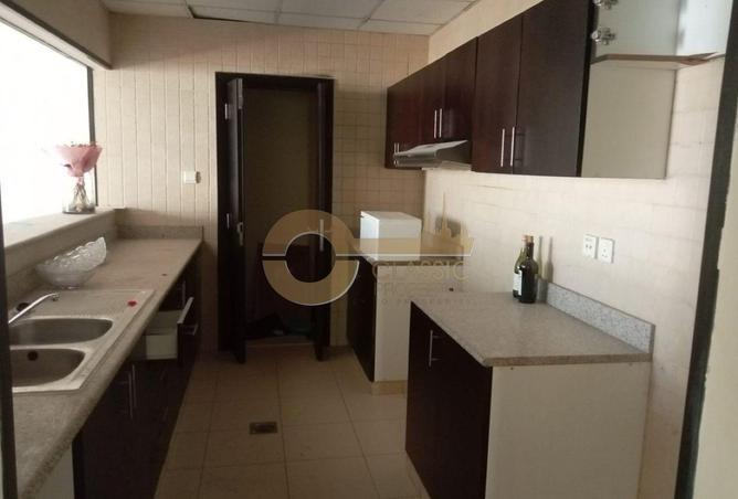 92272475 - Property Image 2