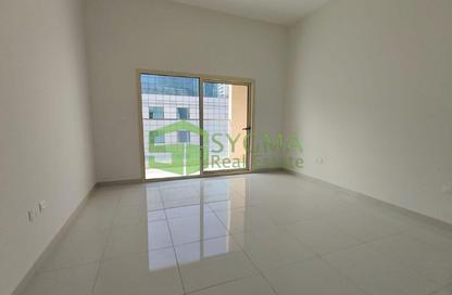 Apartment - 1 Bedroom - 2 Bathrooms for rent in East Coast Building - Barsha Heights (Tecom) - Dubai
