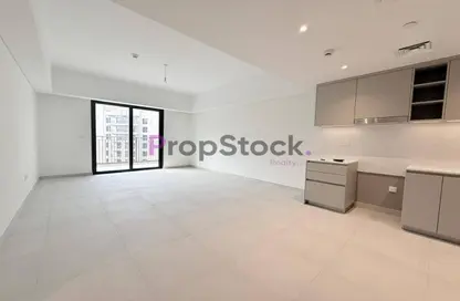 شقة - غرفة نوم - 1 حمام للايجار في الجازي 4 - مدينة جميرا ليفينج - أم سقيم - دبي