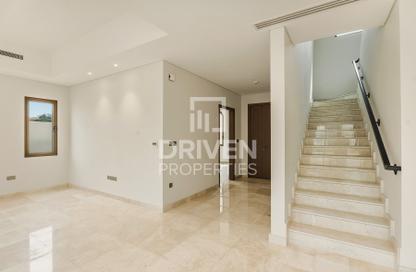 Villa - 4 - 4 for rent in Bloom Living - Zayed City (Khalifa City C) - Khalifa City - Abu Dhabi