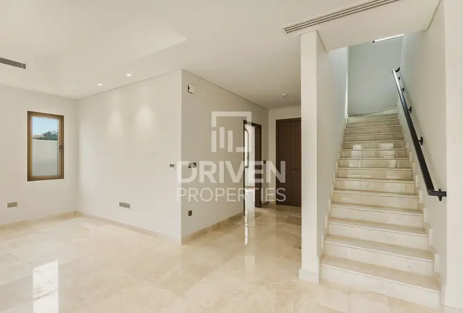 164600370 - Property Image 2
