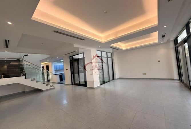 141450356 - Property Image 2