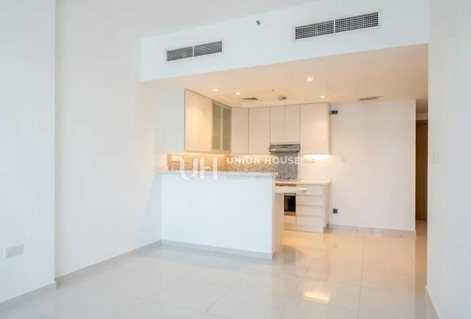 100842354 - Property Main Image