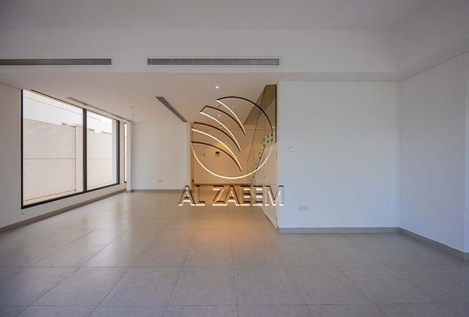 130228068 - Property Image 3