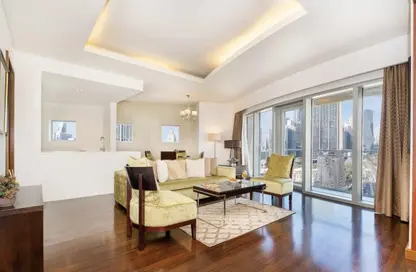 Apartment - 1 Bedroom - 1 Bathroom for rent in Burj Khalifa Area - Downtown Dubai - Dubai