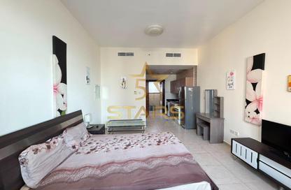 Apartment - Studio - 1 Bathroom for rent in Palace Tower 2 - Palace Towers - Dubai Silicon Oasis - Dubai Apartment - Studio - 1 Bathroom for rent in Palace Tower 2 - Palace Towers - Dubai Silicon Oasis - Dubai