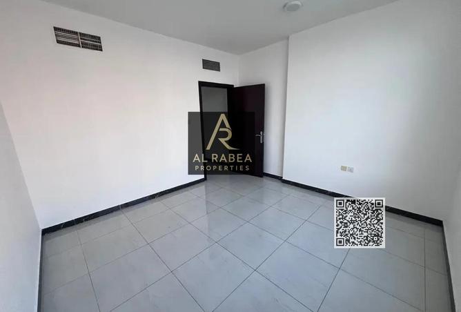 80249821 - Property Image 3