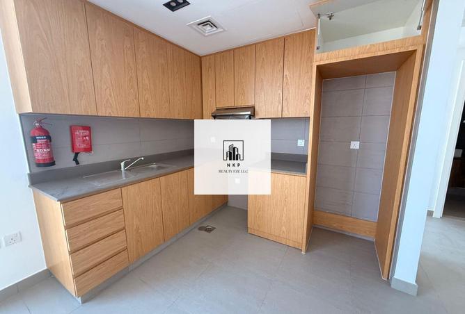 92707386 - Property Image 2