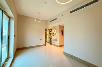 Apartment - 1 - 2 for rent in Alhambra - Liwan 2 - Dubai