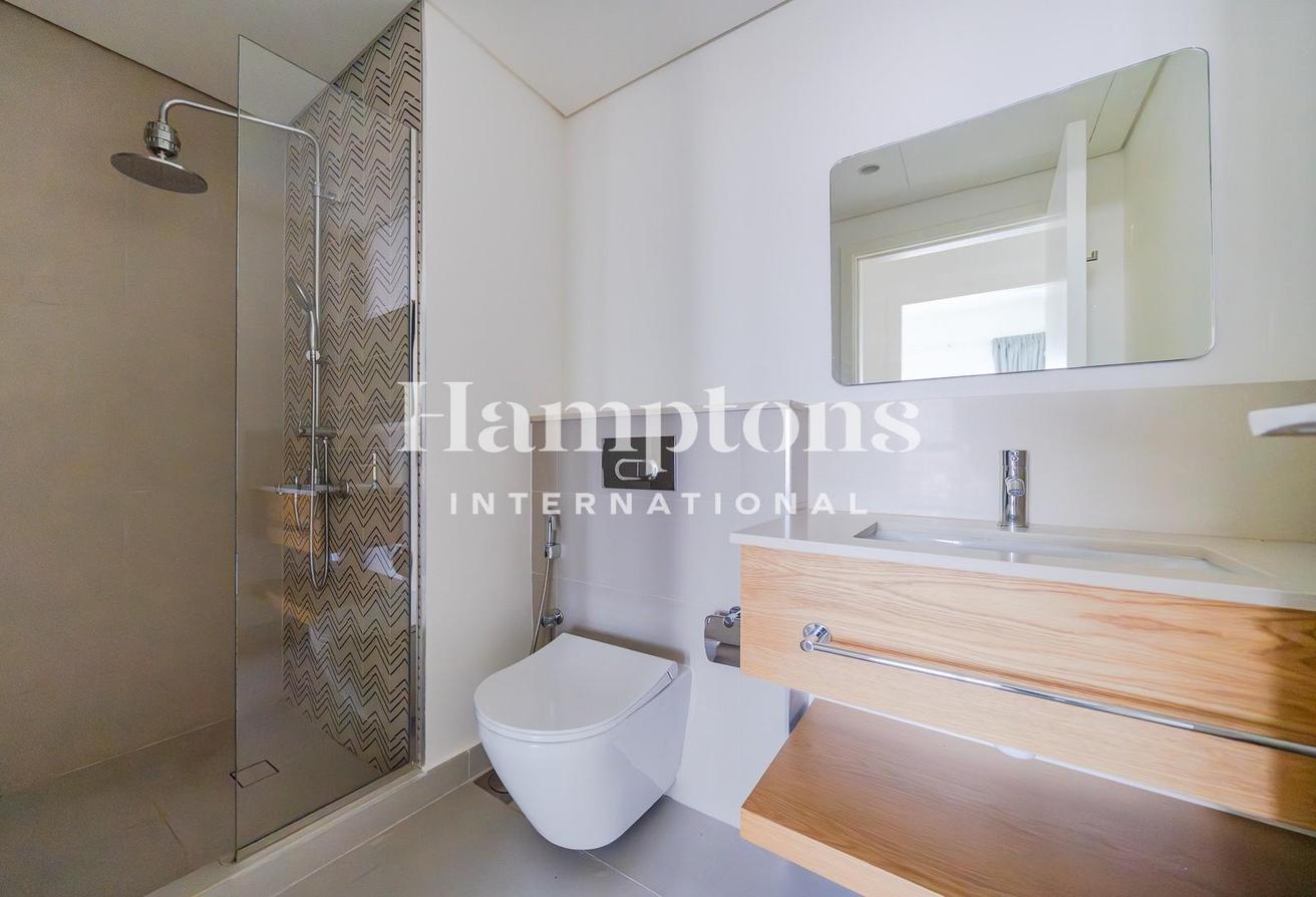 Fully Furnished | Community View | Vacant photo 8