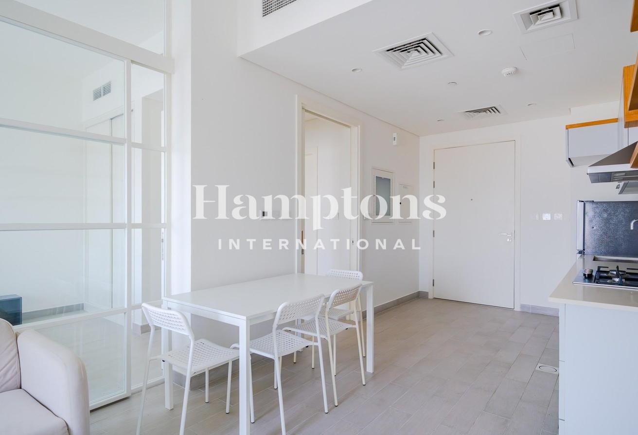 Fully Furnished | Community View | Vacant photo 16