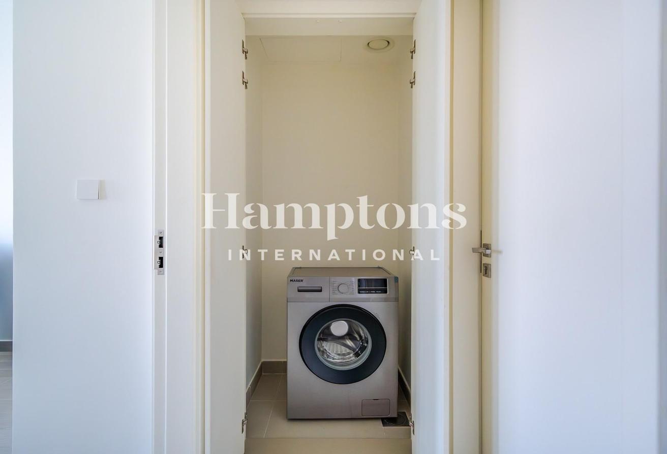 Fully Furnished | Community View | Vacant photo 7