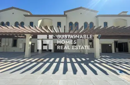 Townhouse - 2 Bedrooms - 3 Bathrooms for sale in Bloom Living - Zayed City (Khalifa City C) - Khalifa City - Abu Dhabi