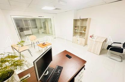 Office Space - Studio - 1 Bathroom for rent in Silver Home Building - Hor Al Anz - Deira - Dubai Office Space - Studio - 1 Bathroom for rent in Silver Home Building - Hor Al Anz - Deira - Dubai