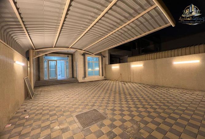 78590584 - Property Image 3