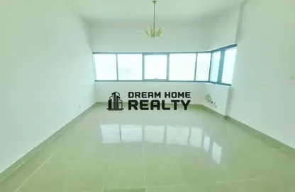 شقة - غرفة نوم - 2 حمامات للايجار في برج ماجيستيك - شارع التعاون - التعاون - الشارقة