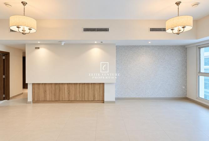 SPACIOUS 2BR + MAID | HIGH FLOOR | PRIME AREA photo 2