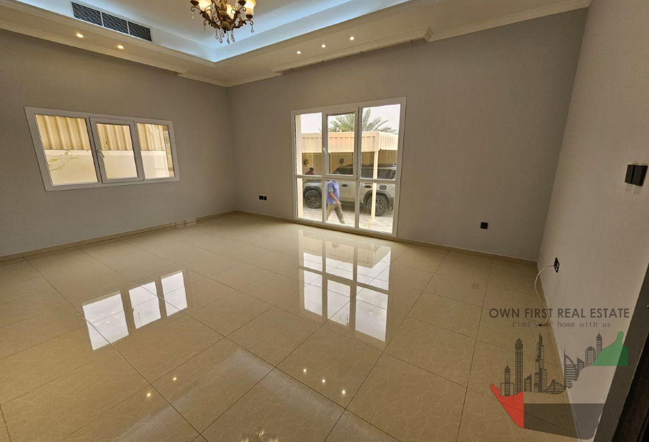 Brand New 5BR | Classic Villa | Prime Location photo 12