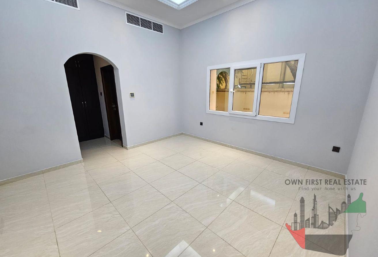 Brand New 5BR | Classic Villa | Prime Location photo 13