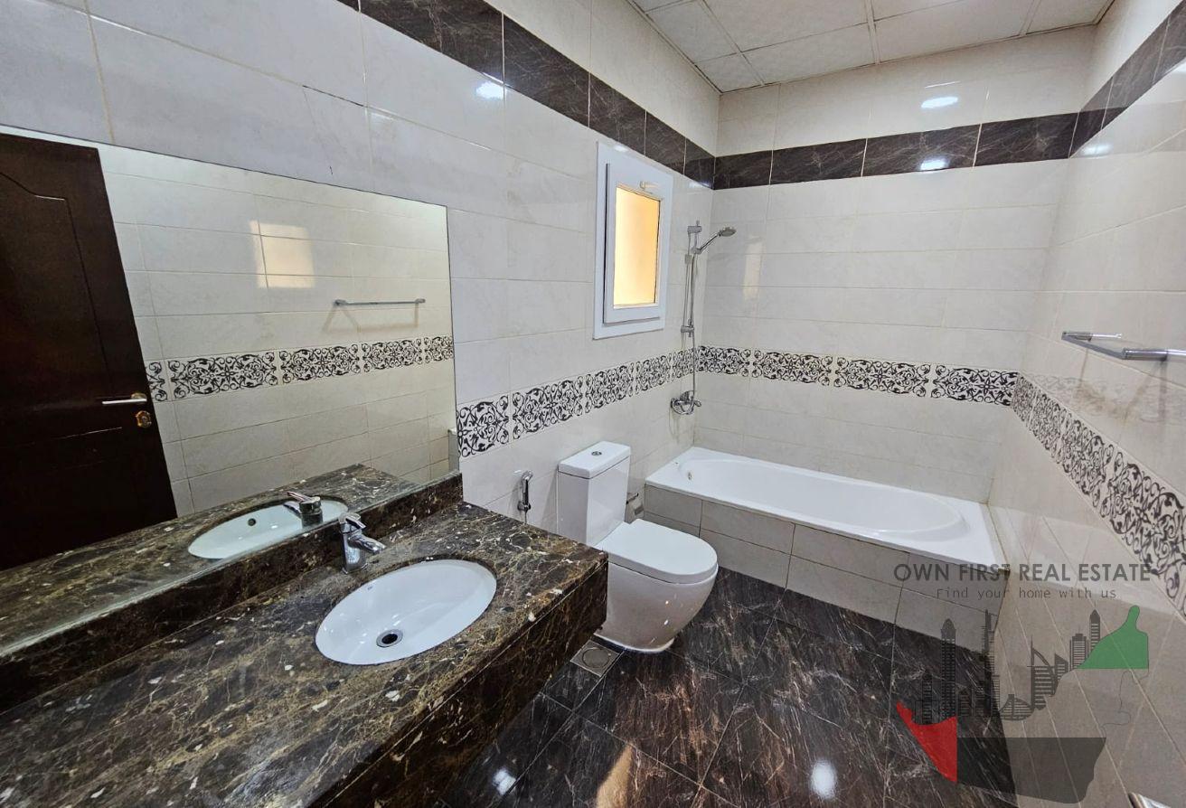 Brand New 5BR | Classic Villa | Prime Location photo 11