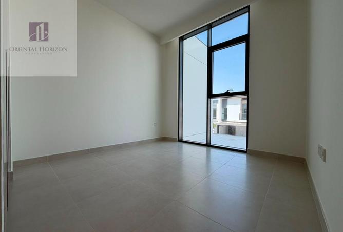 100828917 - Property Image 3