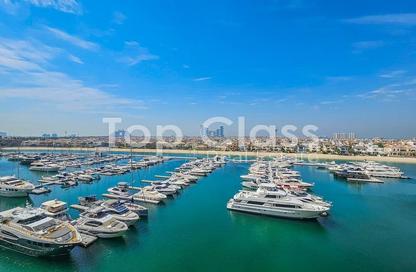 Apartment - 2 Bedrooms - 2 Bathrooms for rent in Ruby - Tiara Residences - Palm Jumeirah - Dubai