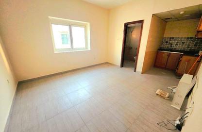 Apartment - Studio - 1 Bathroom for rent in Fire Station Road - Muwaileh - Sharjah