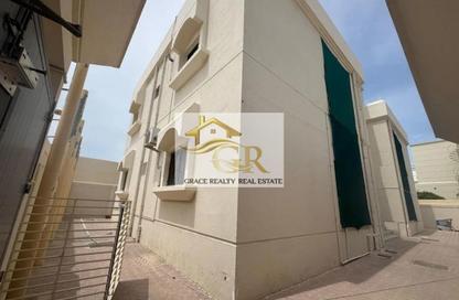 Villa - Studio - 7+ Bathrooms for rent in Al Satwa - Dubai